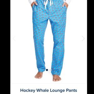 ISO vineyard vines hockey lounge pants men’s